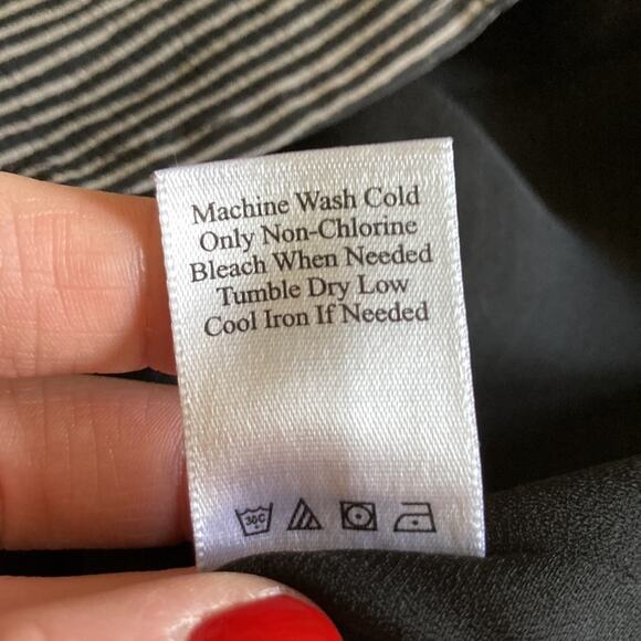 Coldwater Creek Chiffon Buttondown Blouse, Size L - Picture 10 of 10